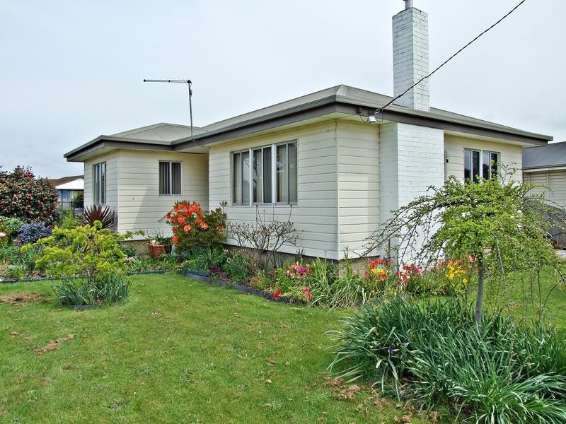 48 Main Road, George Town TAS 7253