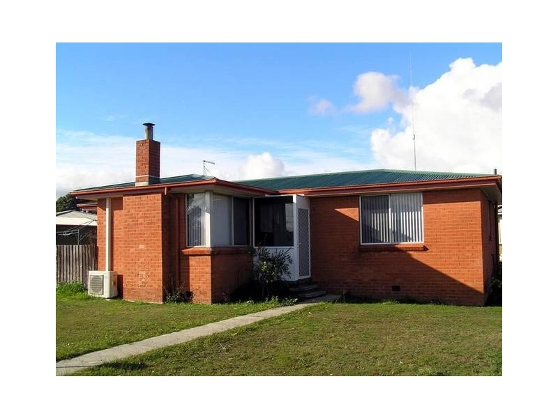 2 Gillham Avenue, George Town TAS 7253