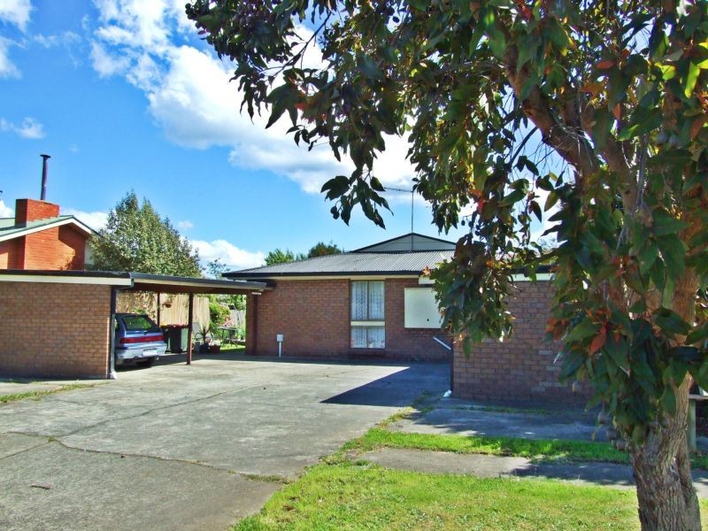 8 Burnett Street, George Town TAS 7253