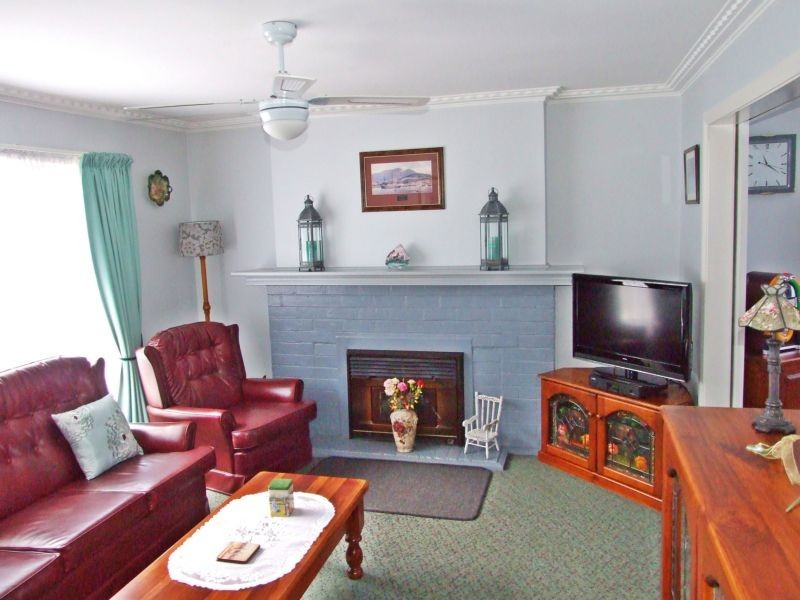 5 Friend Street, George Town TAS 7253