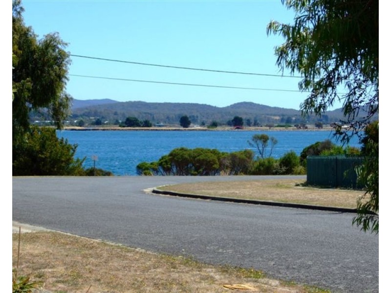 2 Victoria Street, George Town TAS 7253