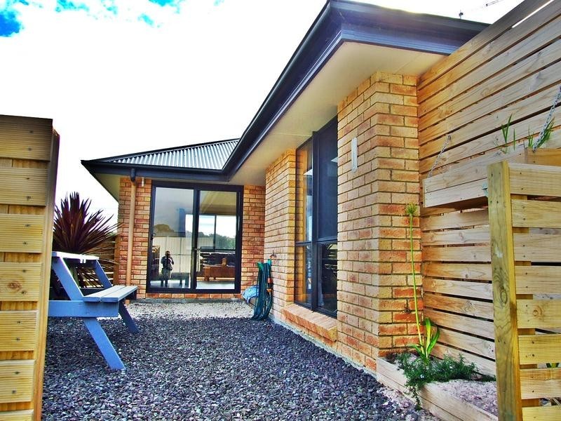 120 North Street, George Town TAS 7253