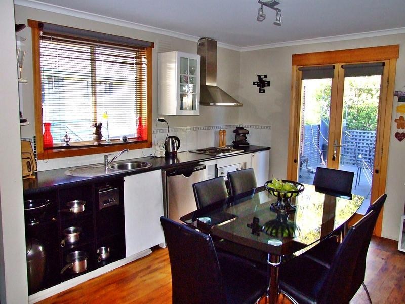 22 Hazelwood Parade, Ravenswood TAS 7250