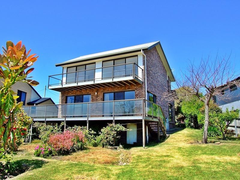30 Lawrence Street, George Town TAS 7253