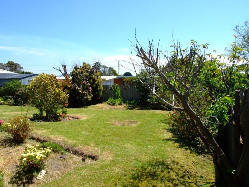 30 Lawrence Street, George Town TAS 7253
