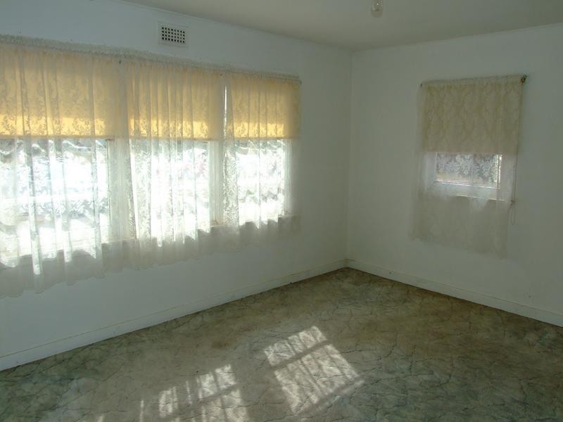 42 Main Road, George Town TAS 7253