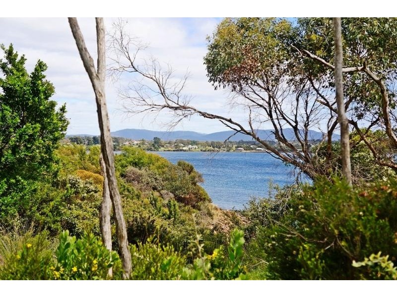 16-18 River Leads Drive, George Town TAS 7253