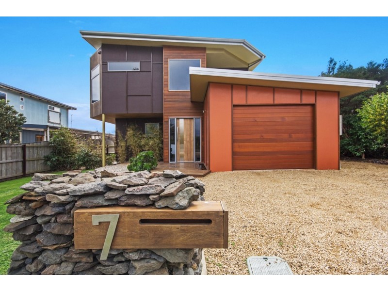 7 Mckenzie Drive, Low Head TAS 7253