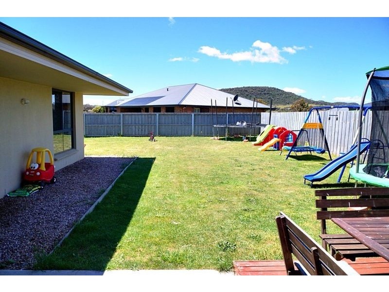 5 Illusion Way, George Town TAS 7253