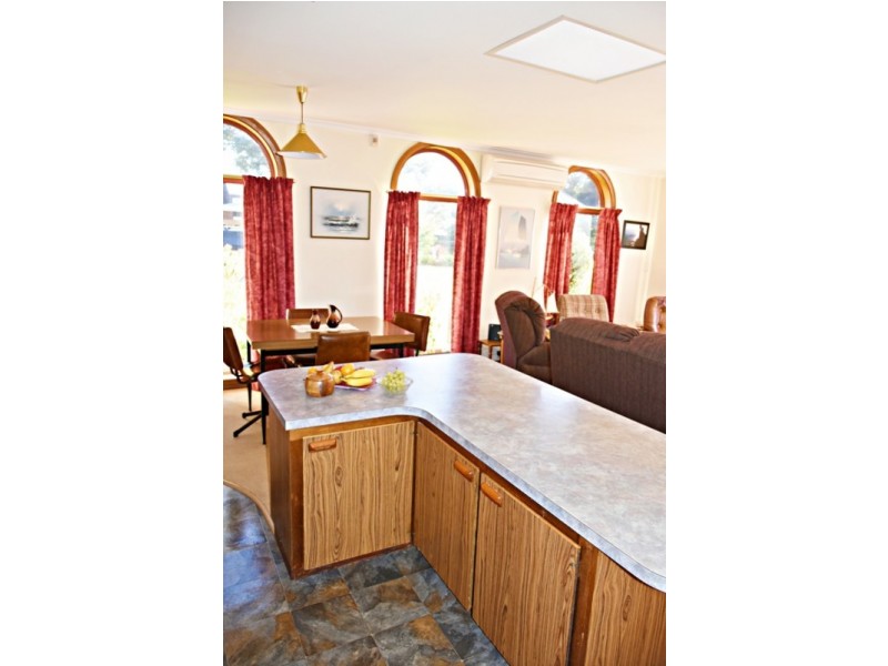 6 East Beach Road, Low Head TAS 7253