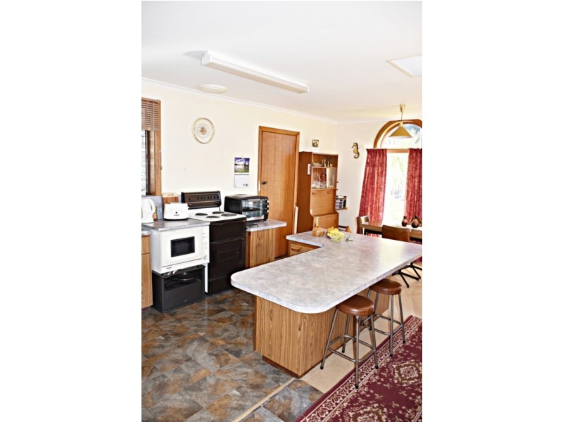 6 East Beach Road, Low Head TAS 7253