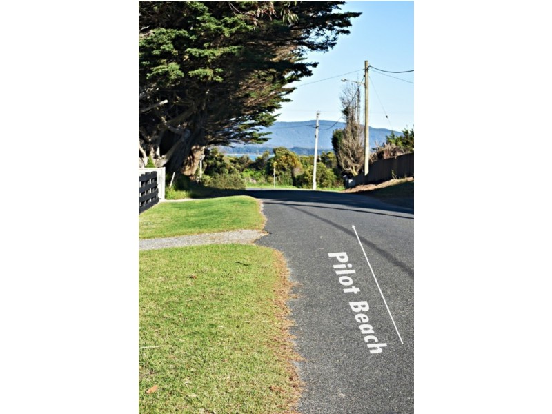 6 East Beach Road, Low Head TAS 7253