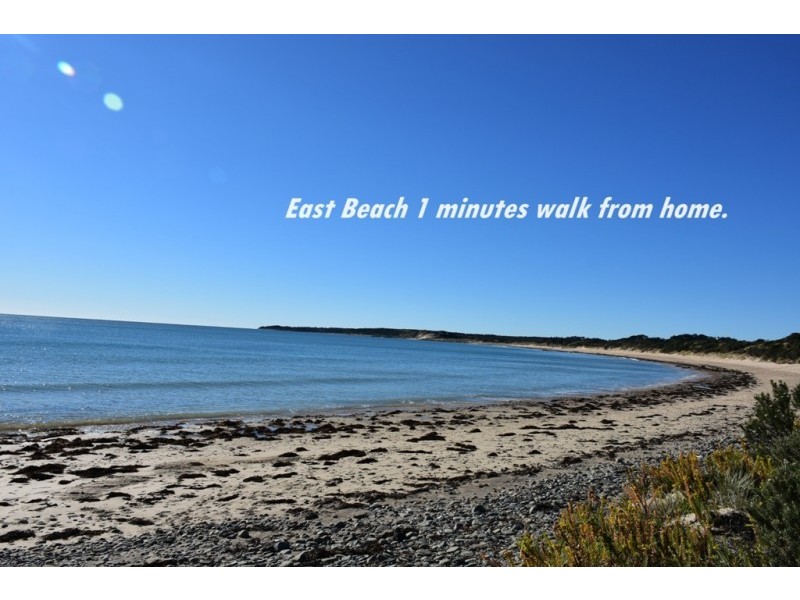 6 East Beach Road, Low Head TAS 7253