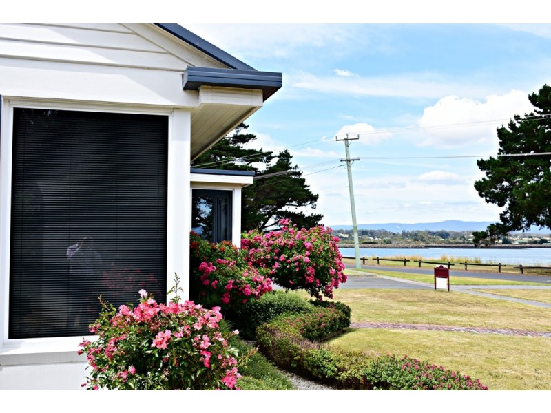 26 Esplanade North, George Town TAS 7253