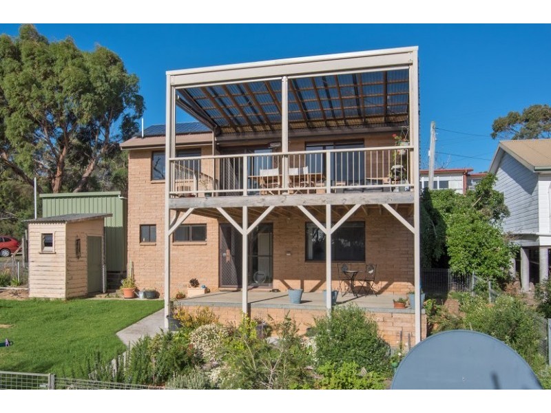 71 Beach Crescent, Greens Beach TAS 7270