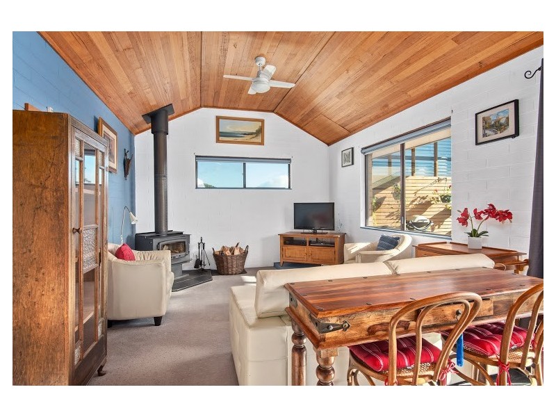 71 Beach Crescent, Greens Beach TAS 7270