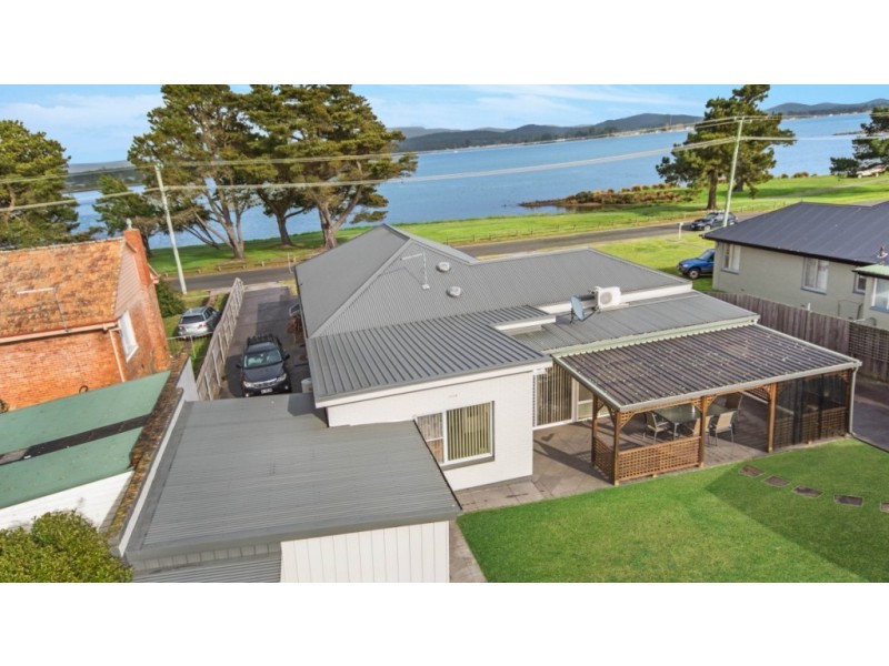 24 Esplanade North, George Town TAS 7253