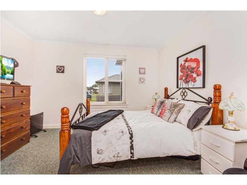 24 Esplanade North, George Town TAS 7253