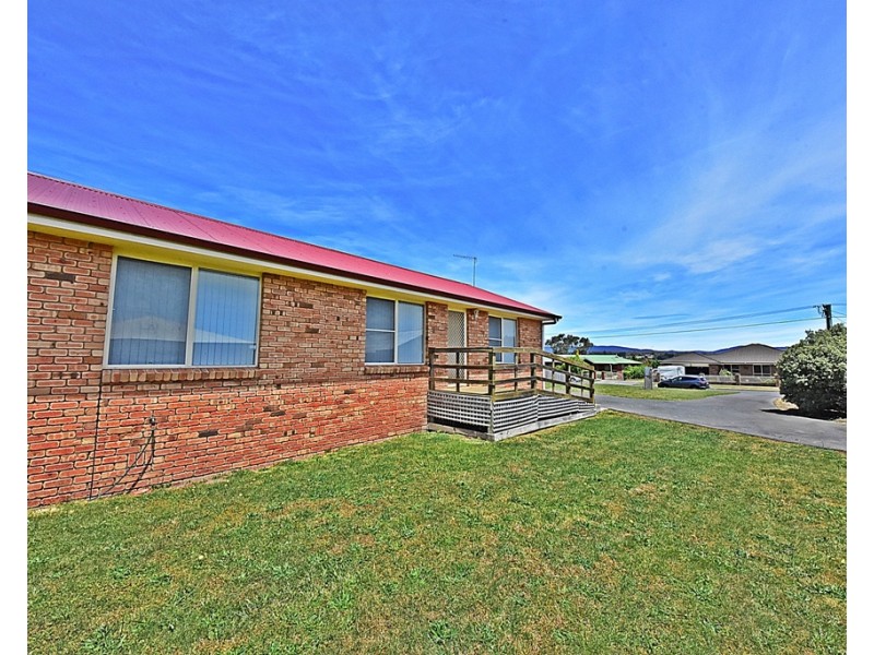 2/17 Reece Street, George Town TAS 7253