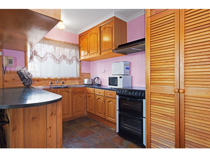 8 Campbell Street, Weymouth TAS 7252