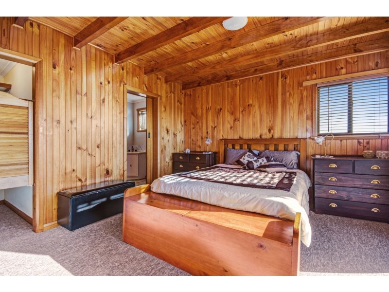 8 Campbell Street, Weymouth TAS 7252