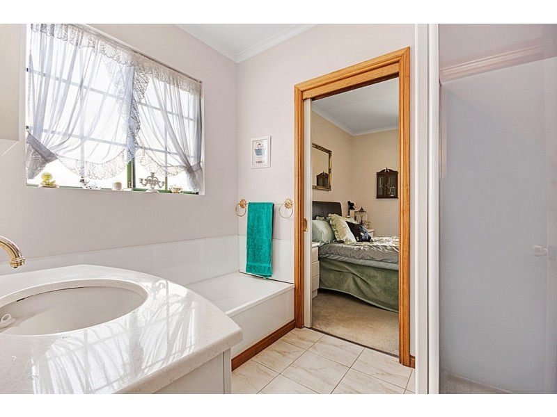 6 Arthur Street, George Town TAS 7253
