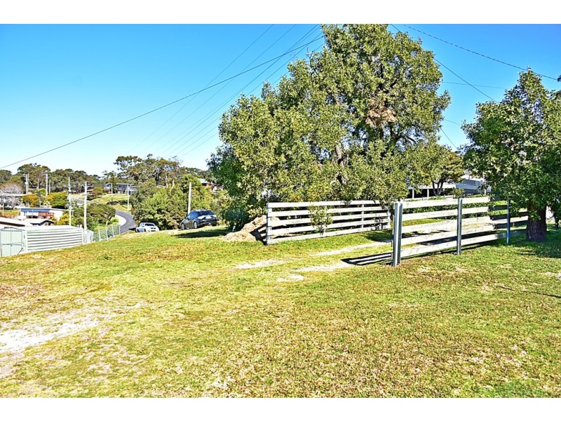 2 Top Road, Greens Beach TAS 7270