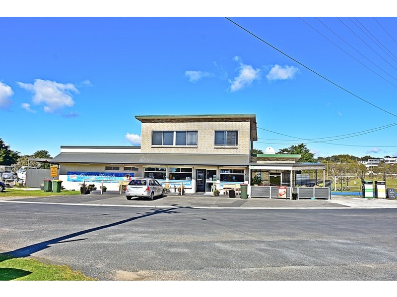 2 Top Road, Greens Beach TAS 7270