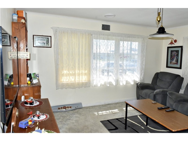 42 Main Road, George Town TAS 7253