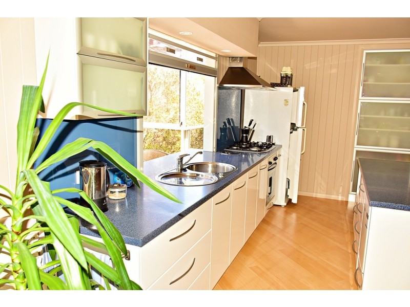 3 Beach Crescent, Greens Beach TAS 7270