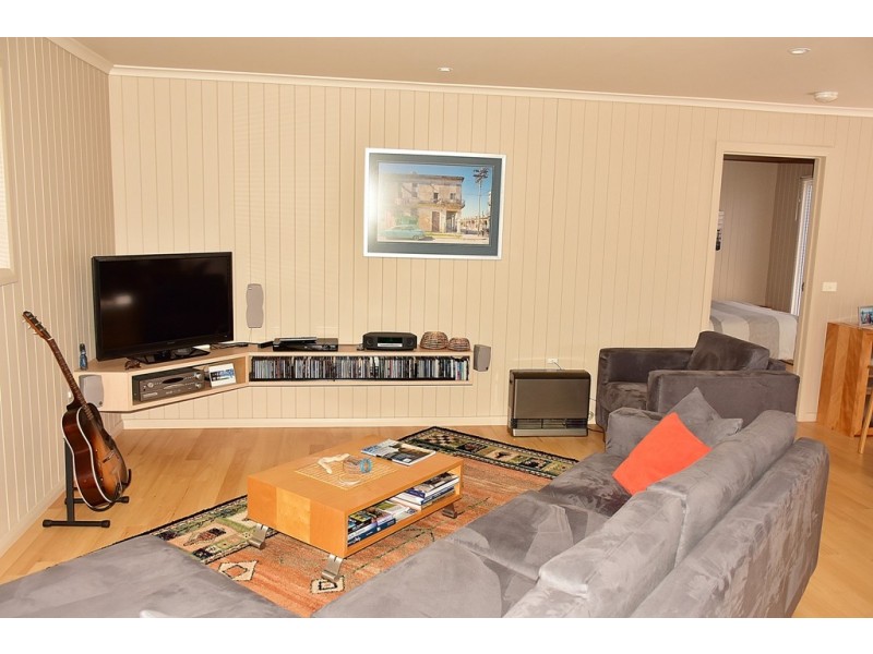 3 Beach Crescent, Greens Beach TAS 7270