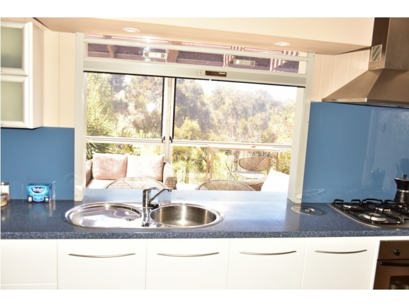 3 Beach Crescent, Greens Beach TAS 7270