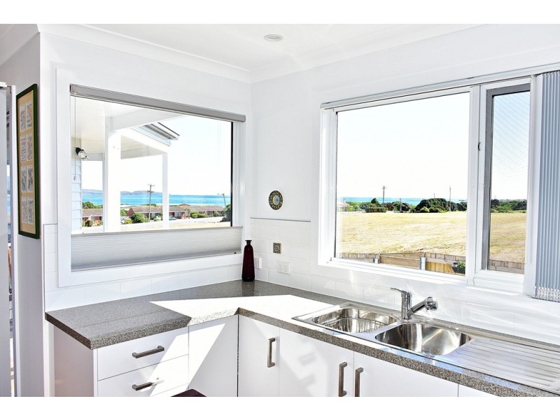 3 The Leads, Low Head TAS 7253