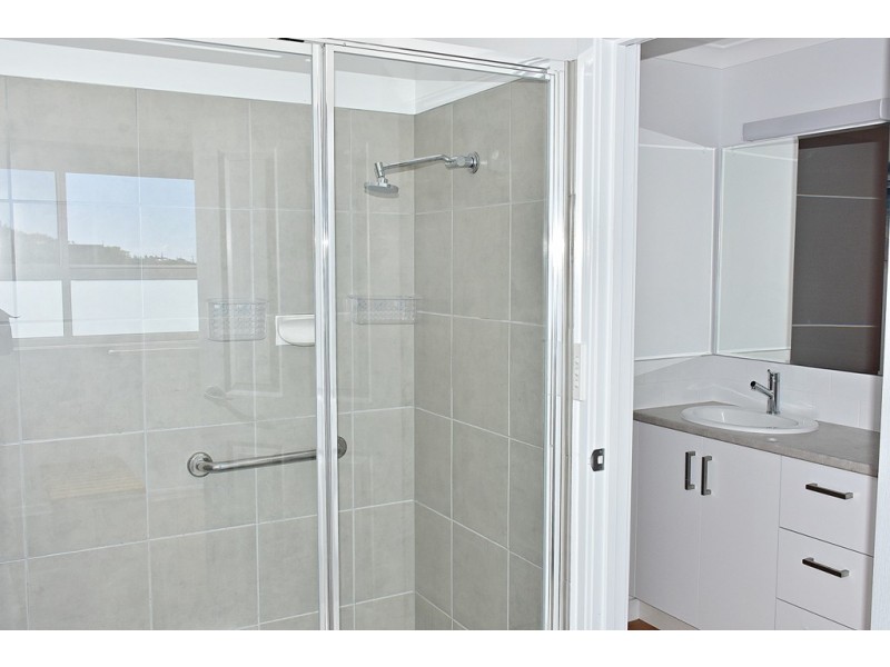 3 The Leads, Low Head TAS 7253