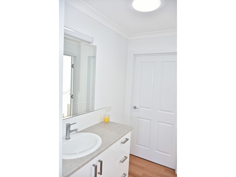 3 The Leads, Low Head TAS 7253