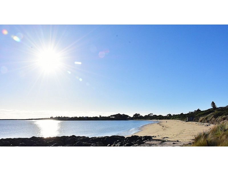 7 Perrin Drive, Low Head TAS 7253