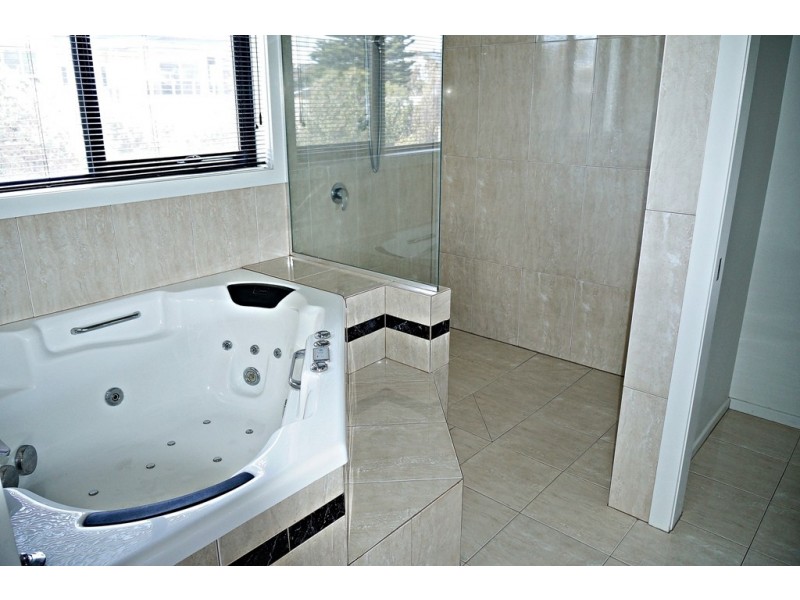 7 Perrin Drive, Low Head TAS 7253