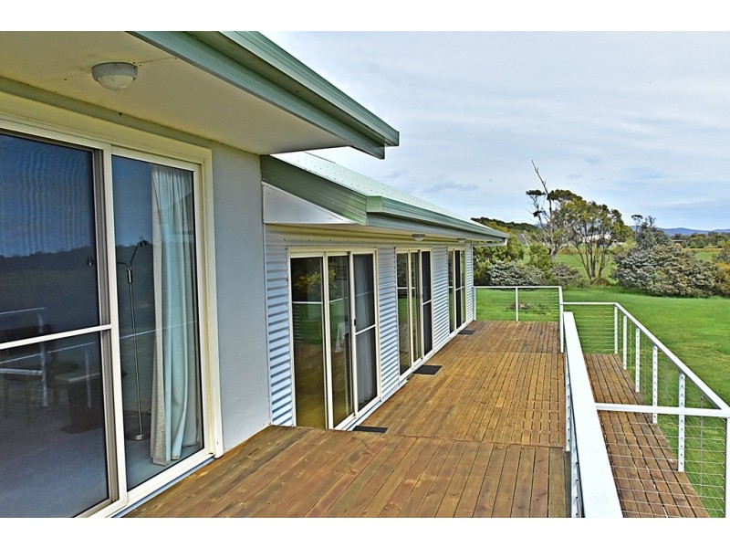 359 Clarence Point Road, Clarence Point TAS 7270