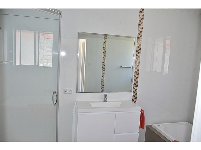 1A Tamar Avenue, George Town TAS 7253