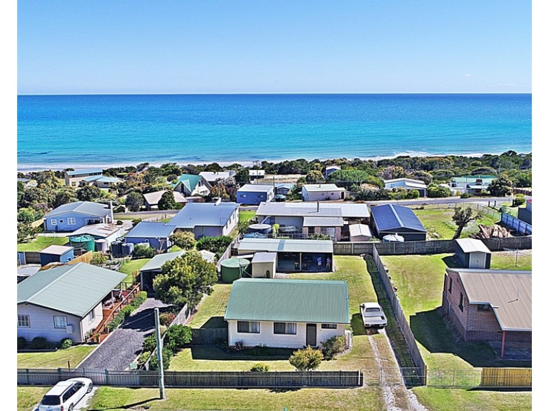 12 Scott Street, Lulworth TAS 7252