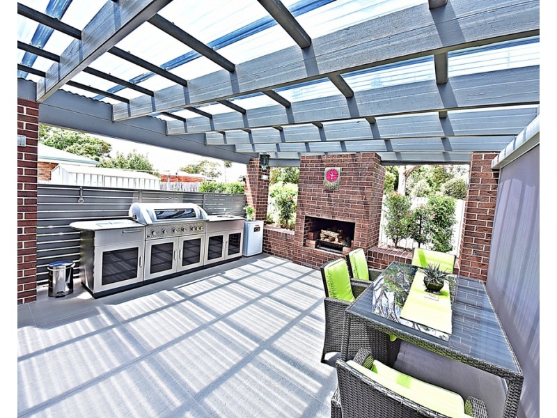11 Lawrence Street, George Town TAS 7253