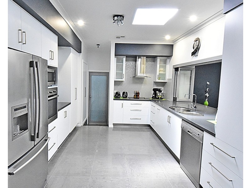 11 Lawrence Street, George Town TAS 7253