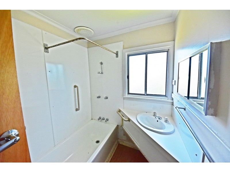 60 Main Road, George Town TAS 7253