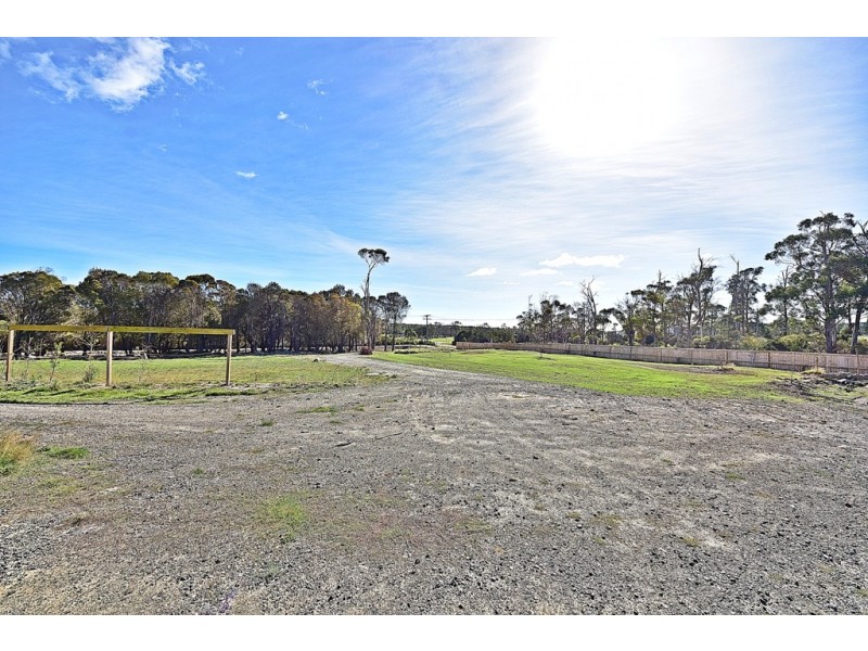 129 School Road, Pipers River TAS 7252
