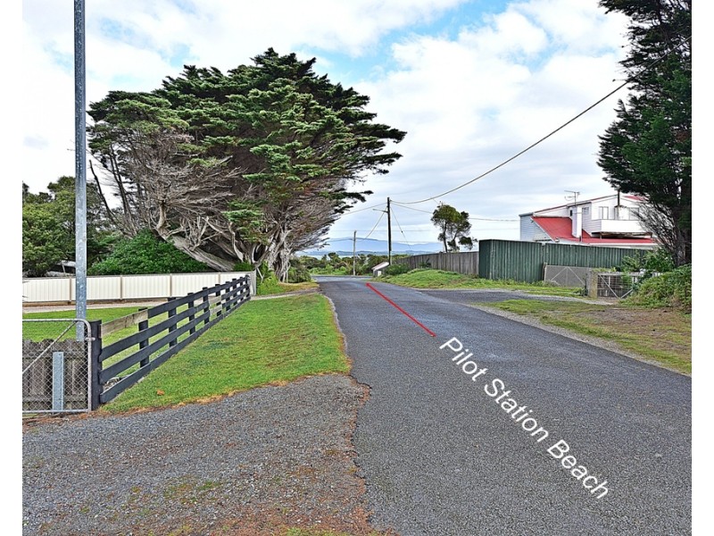 6 East Beach Road, Low Head TAS 7253