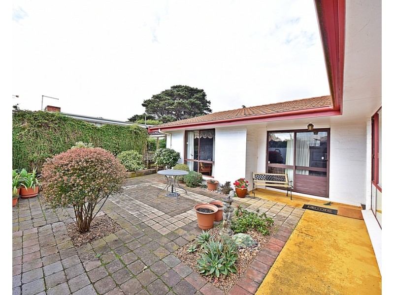 6 East Beach Road, Low Head TAS 7253