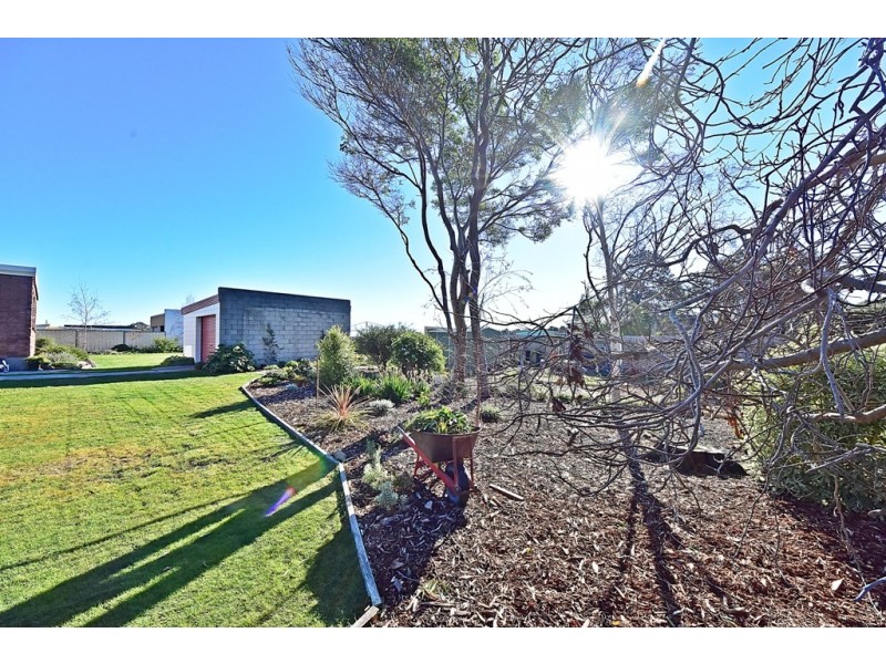 77 – 79 Main Road, George Town TAS 7253