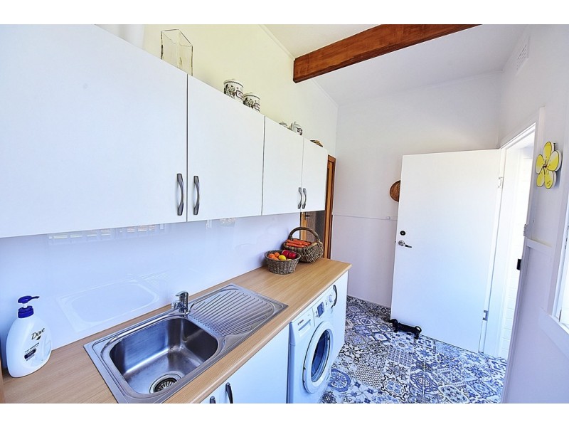 77 – 79 Main Road, George Town TAS 7253