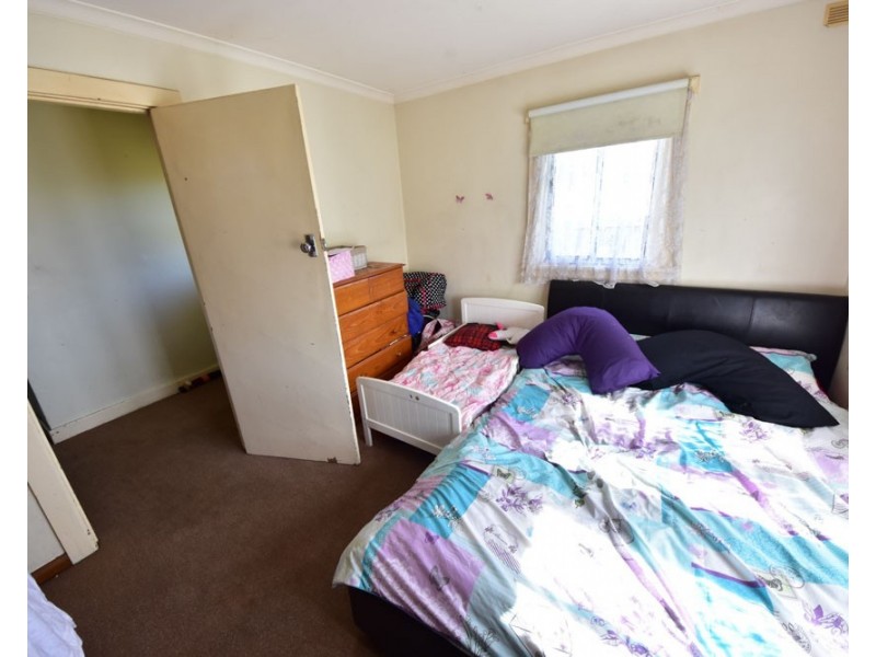16 Paterson Crescent, George Town TAS 7253