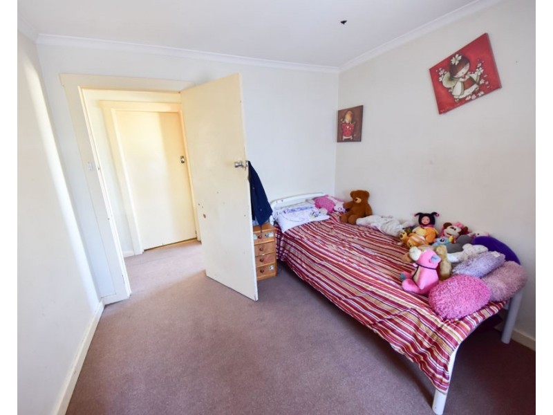 16 Paterson Crescent, George Town TAS 7253